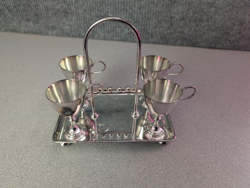 Vintage silver plated egg cup - silver,